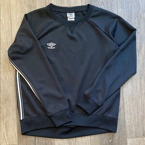 Umbro Black Crew Neck Sweatshirt with Ribbed Cuffs
